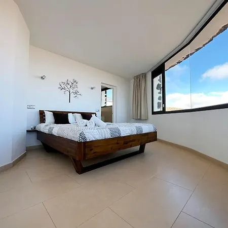 With Views And Villaverde Βίλα *