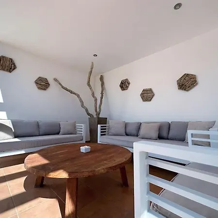 With Views And Villaverde * Villaverde (Fuerteventura)
